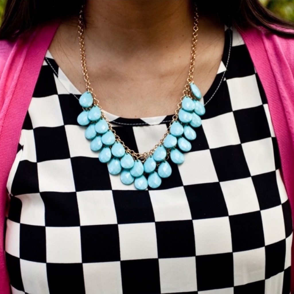 Teal Teardrops Goldtone Fashion Necklace Nwot